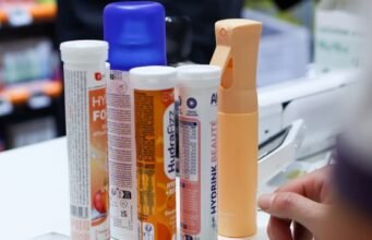 tại các hiệu thuốc Epinal cần phải cảnh giác