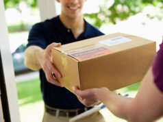 Bưu kiện nhỏ: Pháp đình chỉ thuế € 2 để chuyển sang thuế Châu Âu € 3