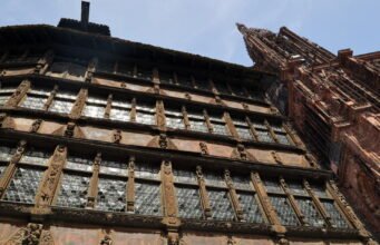 Strasbourg. Nhà Kammerzell sắp được xếp hạng là di tích lịch sử