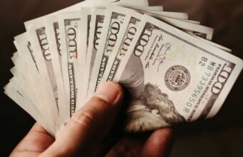 Thêm 35.000 triệu phú trong năm nay nhờ thị trường tài chính?