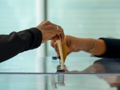 tại sao ngày bầu cử lại gây tranh cãi?
