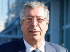 Patrick Balkany: ngay sau khi bị kết án tù, cựu thị trưởng Levallois-Perret xuất hiện trong chương trình giải trí trên M6