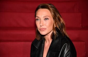 Laura Smet: “Tôi phải đánh thật mạnh”, khi không thể khóc trong một cảnh quay, nữ diễn viên đã nghe ca khúc của Johnny Hallyday