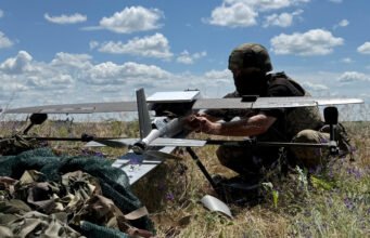 Ukraine cho NATO thấy tương lai của chiến tranh