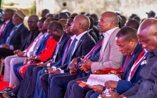 Nhà nước đẩy nhanh dự luật hợp tác xã nhằm