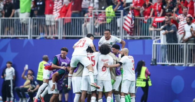 World Cup 2026 Maroc trừng phạt Canada, The Blues lại