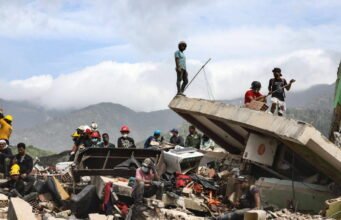 Venezuela. Số người chết vì hai trận động đất tăng cao, gần 3.000 người chết và hơn 16.500 người bị thương