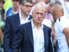 Zinédine Zidane, HLV tương lai của The Blues: Didier Deschamps ở hàng phòng ngự, chủ đề này khiến ông “căng”