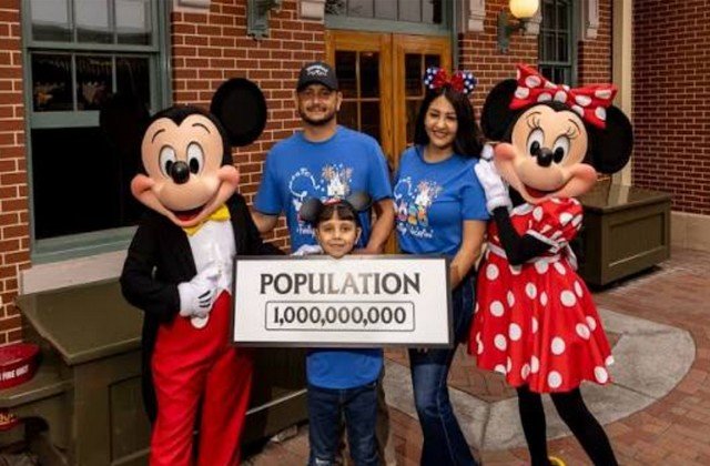Disneyland Resort chào đón vị khách thứ một tỷ