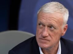Zinédine Zidane HLV tương lai của The Blues? Didier Deschamps tung cú vô lê, “không thể tha thứ được”