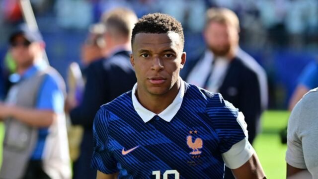 “Cô là một người phụ nữ đáng khinh”: Kylian Mbappé