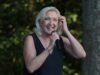 Marine Le Pen bao nhiêu tuổi?