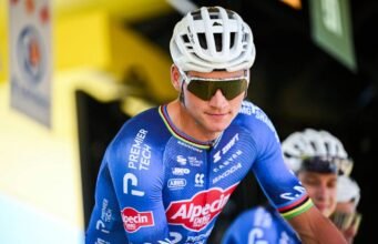 Mức lương của Mathieu van der Poel là bao nhiêu?