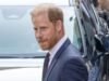 Meghan, Archie và Lilibet sẽ sớm đến Vương quốc Anh? Hoàng tử Harry đang ‘điên cuồng’ cố gắng đưa gia đình về đoàn tụ với Vua Charles III