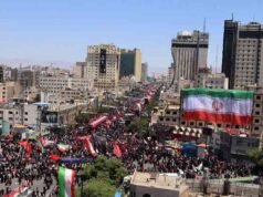 Giao tranh mới Mỹ-Iran nổ ra trước lễ chôn cất Khamenei
