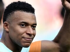 Kylian Mbappé tái sinh của Napoléon Bonaparte: bức ảnh mang tính biểu tượng này đưa ra những lý thuyết điên rồ nhất