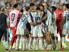 Anh và Argentina thiết lập trận đấu World Cup sau chiến thắng ở tứ kết