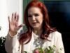Priscilla Presley: quỹ giải thưởng trực tuyến do con trai bà tung ra gây ra bê bối