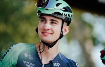 Trực tiếp Tour de France 2026. Bảy nhà leo núi, các nhà leo núi ăn mừng vào ngày 14 tháng 7… Theo chặng thứ 10