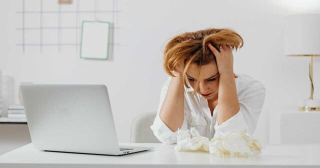 Ngừng việc: đây là những nguyên nhân được nhân viên