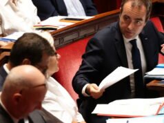 Sébastien Lecornu sẽ chuyển vấn đề này lên Hội đồng Hiến pháp sau cuộc bỏ phiếu