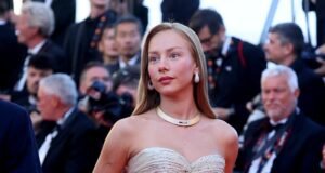 Esther Esposito phải đối mặt với một tình thế tiến thoái lưỡng nan: Pháp hay Tây Ban Nha của Kylian Mbappé? Sự bối rối của anh ấy trong một cuộc phỏng vấn đã nói lên tất cả
