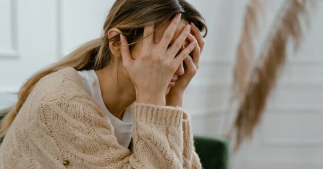 Kêu gọi lời chứng thực. Bạn có đang sống chung