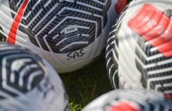 Bóng đá . Cuộc họp chuẩn bị giữa Metz và Sochaux sẽ không diễn ra tại Golbey