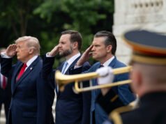 Với “nhóm nhạc nam tính” Donald Trump, nam tính bị chi phối bởi hormone
