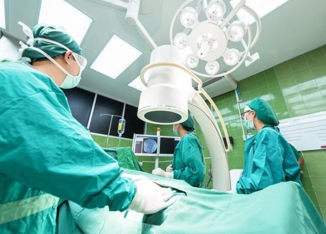 Đó là cơn ác mộng: sau ca phẫu thuật mắt