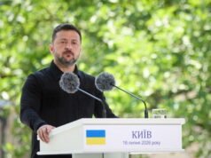 Ukraina. Dưới áp lực phổ biến, Zelensky gợi ý về một cuộc cải tổ quân đội
