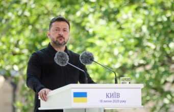 Ukraina. Dưới áp lực phổ biến, Zelensky gợi ý về một cuộc cải tổ quân đội