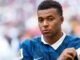 “Khuôn mặt chết tiệt”? Kylian Mbappé im lặng sau pha bỏ lỡ mới nhất của Didier Deschamps