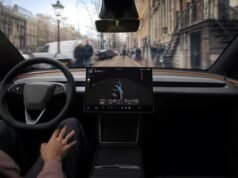 FSD: Pháp chặn hệ thống lái tự động của Tesla