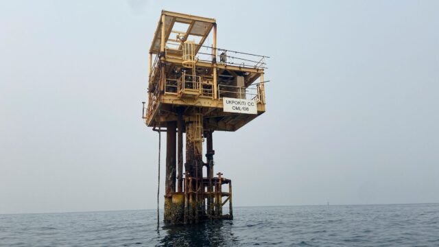 Các đại gia dầu mỏ đang đặt cược hàng tỷ