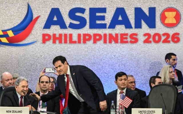 ASEAN kêu gọi mở eo biển khi chiến tranh Mỹ-Iran