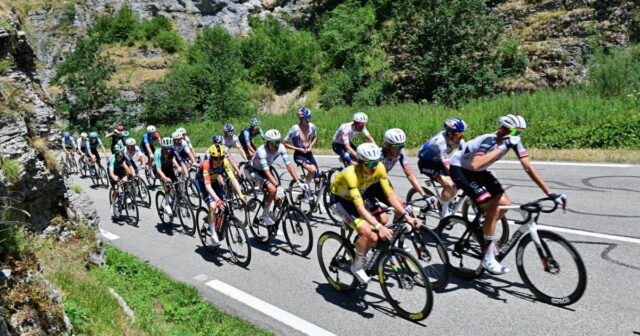 Trực tiếp Tour de France 2026. Mười bốn tay đua