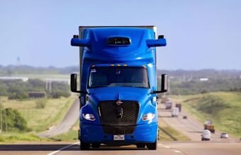 Aurora ra mắt thế hệ xe tải tự hành mới