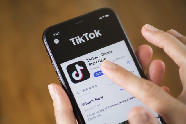 Châu Âu cáo buộc TikTok bảo vệ trẻ vị thành