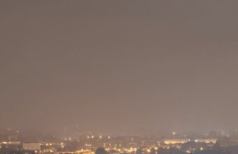 Môi trường. Vienne, Allier, Cantal… Khói từ đám cháy có thể bay xa đến mức nào?