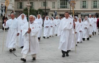 Les Pénitents và Nice, một lịch sử lâu dài và tươi đẹp