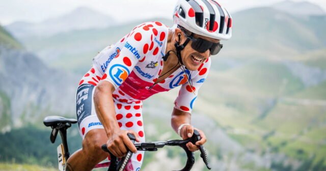 Trực tiếp Tour de France 2026. Richard Carapaz được bầu