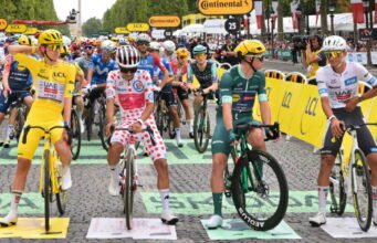 Trực tiếp Tour de France 2026. Các tay đua khởi hành từ đại lộ Champs-Élysées… Theo dõi chặng 21
