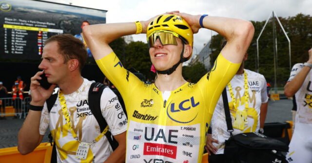 Tadej Pogacar nhìn lại cuộc kiểm tra chống doping của