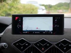 GPS miễn phí của Pháp tính toán hành trình của bạn sẽ khiến bạn phải trả bao nhiêu tiền, không chỉ là thời gian mà bạn sẽ mất