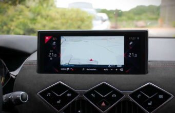 GPS miễn phí của Pháp tính toán hành trình của bạn sẽ khiến bạn phải trả bao nhiêu tiền, không chỉ là thời gian mà bạn sẽ mất