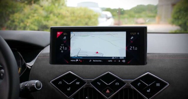 GPS miễn phí của Pháp tính toán hành trình của