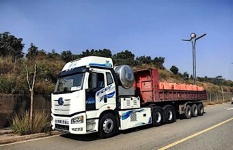 Xe chở hàng hạng nặng chạy bằng hydro lỏng đi được 8.000 km trong điều kiện thực tế ở Trung Quốc