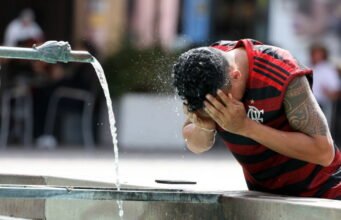 Alsace. 40,2°C được ghi nhận ở Mulhouse, 39,4°C ở Colmar, những kỷ lục mới cho tháng 7