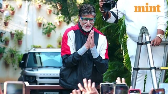 Amitabh Bachchan gọi điện lúc 3 giờ sáng và chuyển